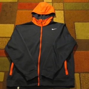 NIKE THERMA FIT